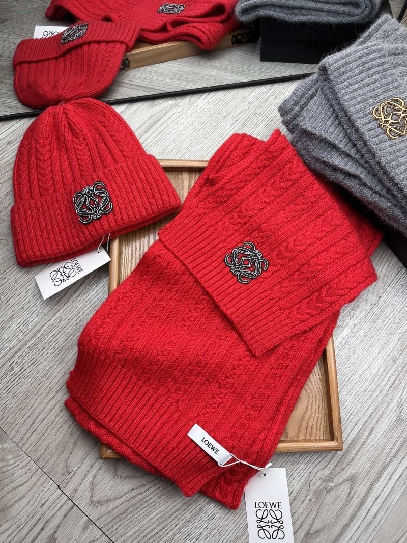 Loewe Caps Scarfs